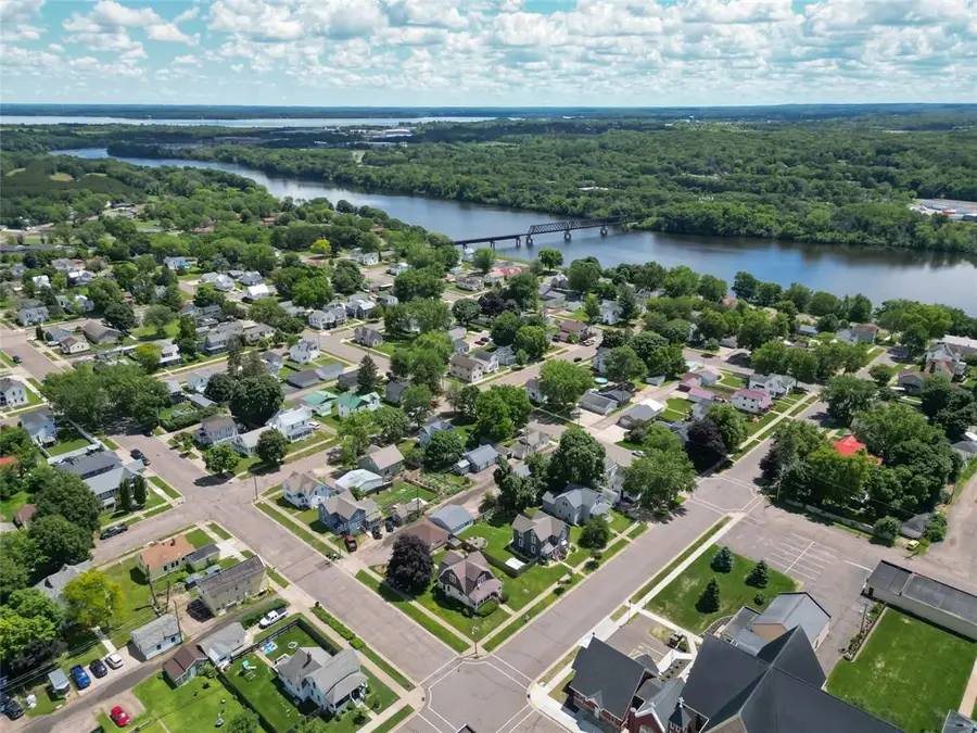 115 S Prairie Street, Chippewa Falls, WI 54729 - #2