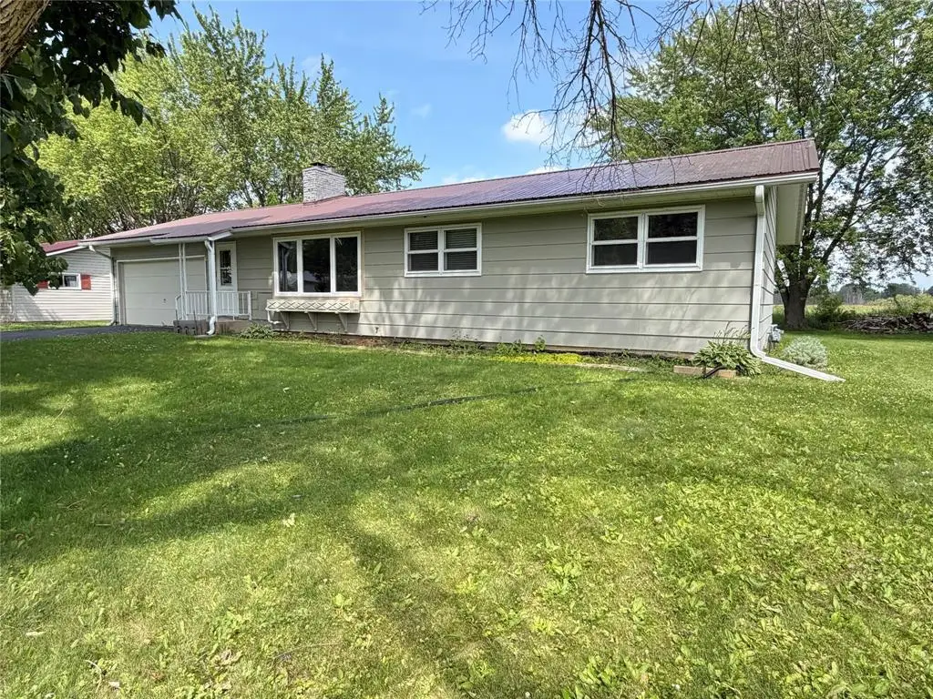 706 Eastwood Street, Withee, WI 54498 - #1