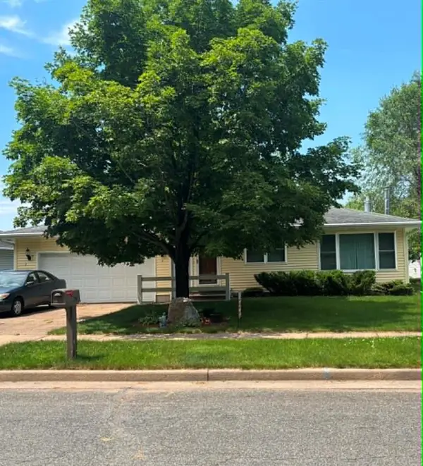 2944 Saturn Avenue, Eau Claire, WI 54703