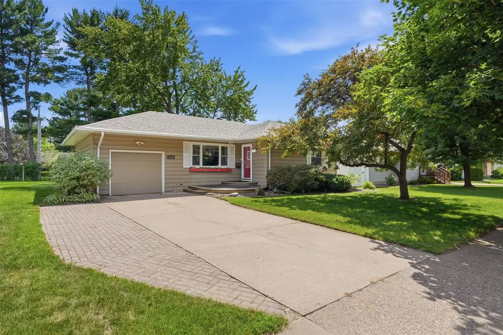 2129 E Lexington Boulevard, Eau Claire, WI 54701 - #1
