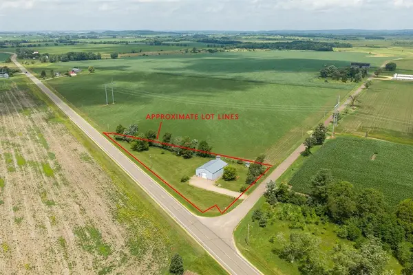 E8299 470th Avenue, Elk Mound, WI 54739