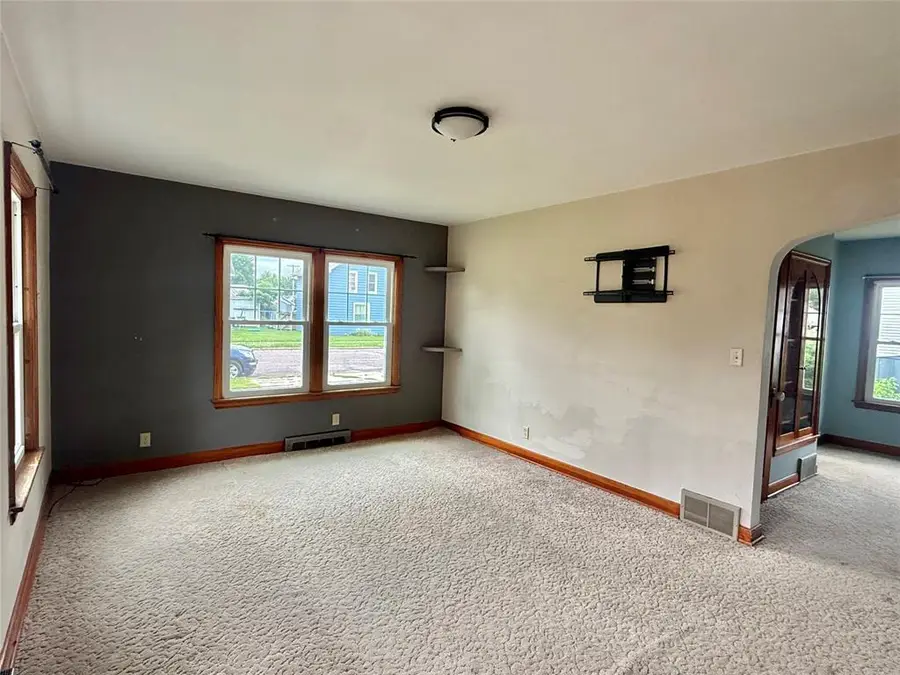 24 S Grove Street, Chippewa Falls, WI 54729 - #3