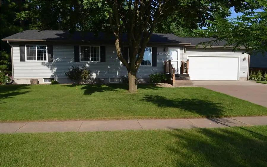 1504 Winchester Way, Altoona, WI 54720 - #2