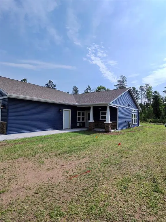 15838 Laura Drive #B, Hayward, WI 54843