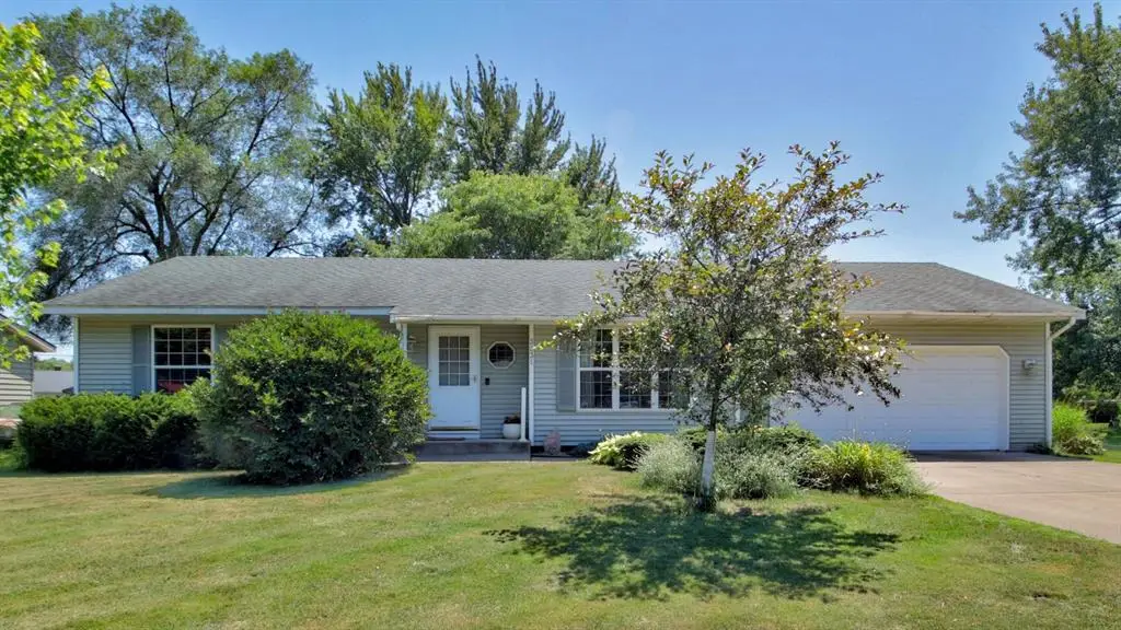 3231 Lotus Street, Eau Claire, WI 54703 - #1