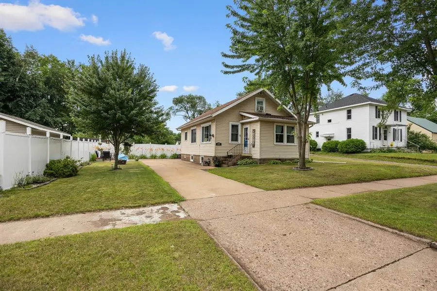 509 Fountain Street, Eau Claire, WI 54703 - #2
