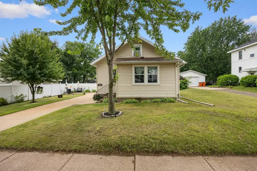 509 Fountain Street, Eau Claire, WI 54703 - #3