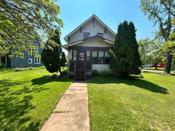 302 E 5th Street, Superior, WI 54880