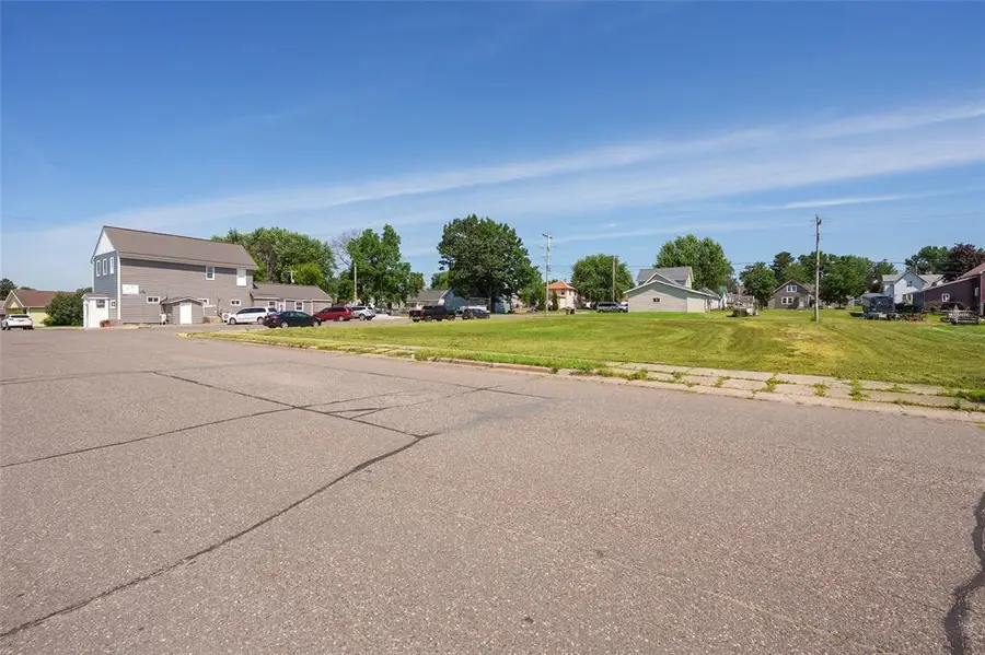 205 E 1st Avenue, Stanley, WI 54768 - #2