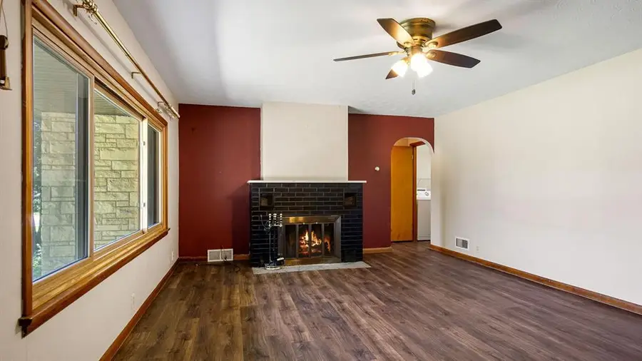214 Mt. Washington Avenue, Eau Claire, WI 54703 - #3