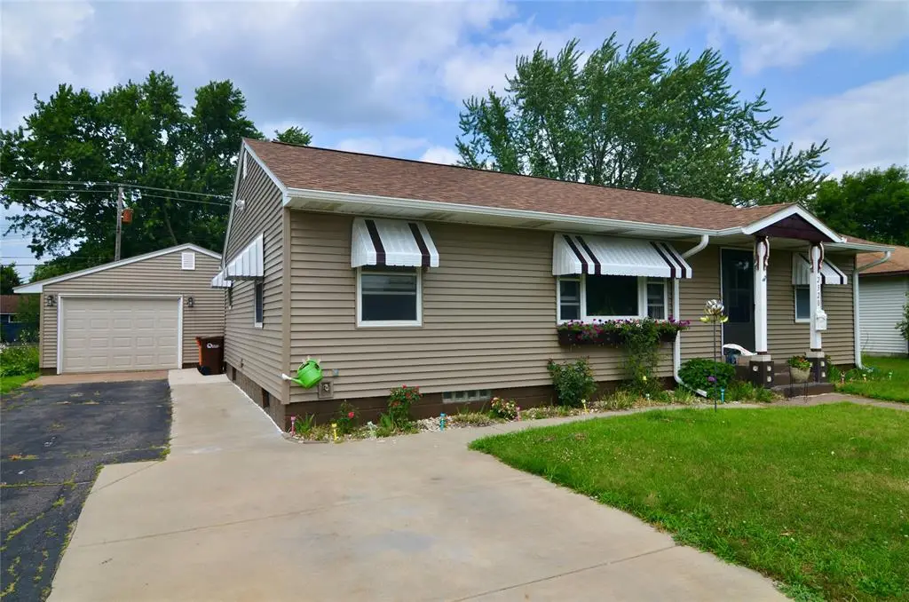2320 Hayden Avenue, Altoona, WI 54720 - #1