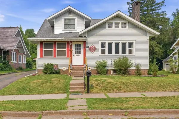 416 W 4th Street, Ladysmith, WI 54848