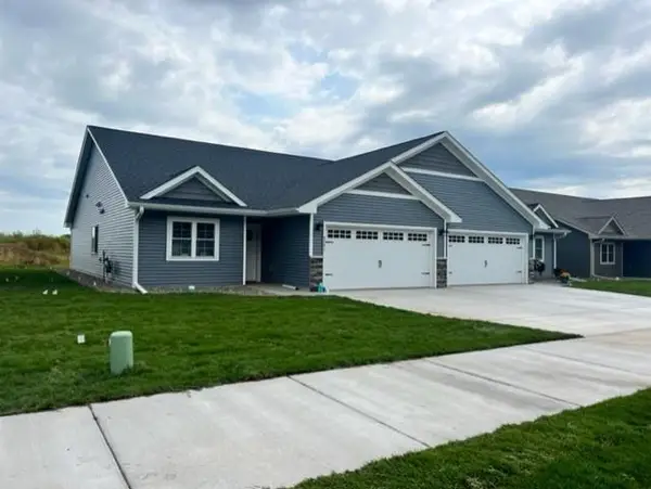 4987 Maple Leaf Path, Eau Claire, WI 54703