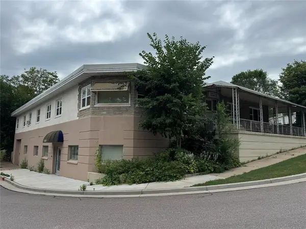 1305 Woodland Avenue #1-6, Eau Claire, WI 54701