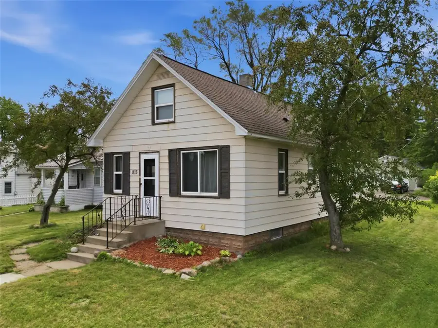 1815 Omaha Street, Eau Claire, WI 54703 - #2