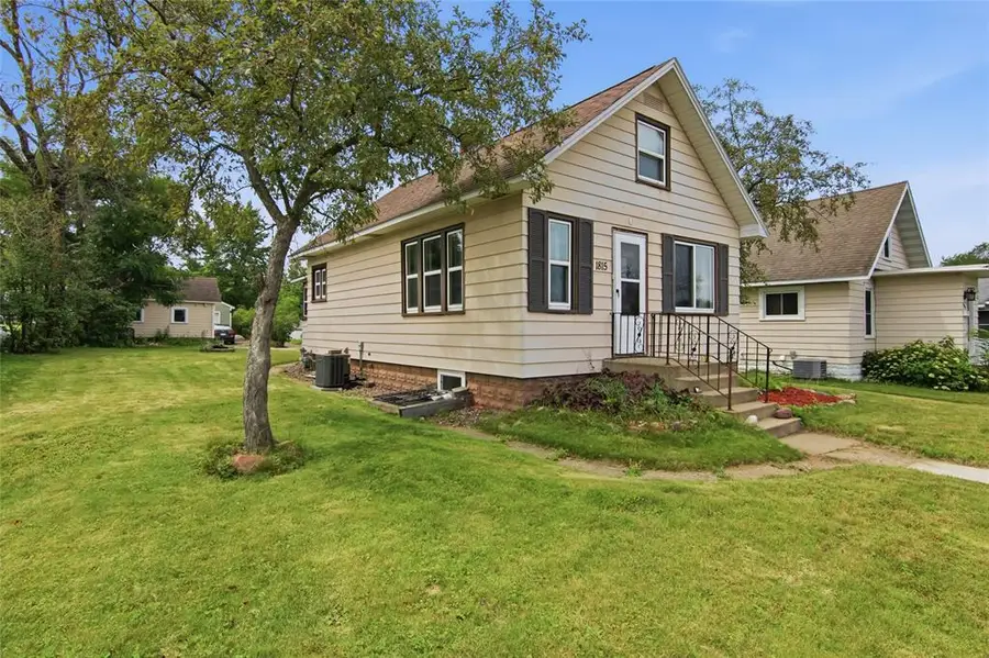1815 Omaha Street, Eau Claire, WI 54703 - #3