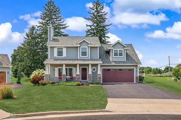1300 Whistling Straits Court, Altoona, WI 54720