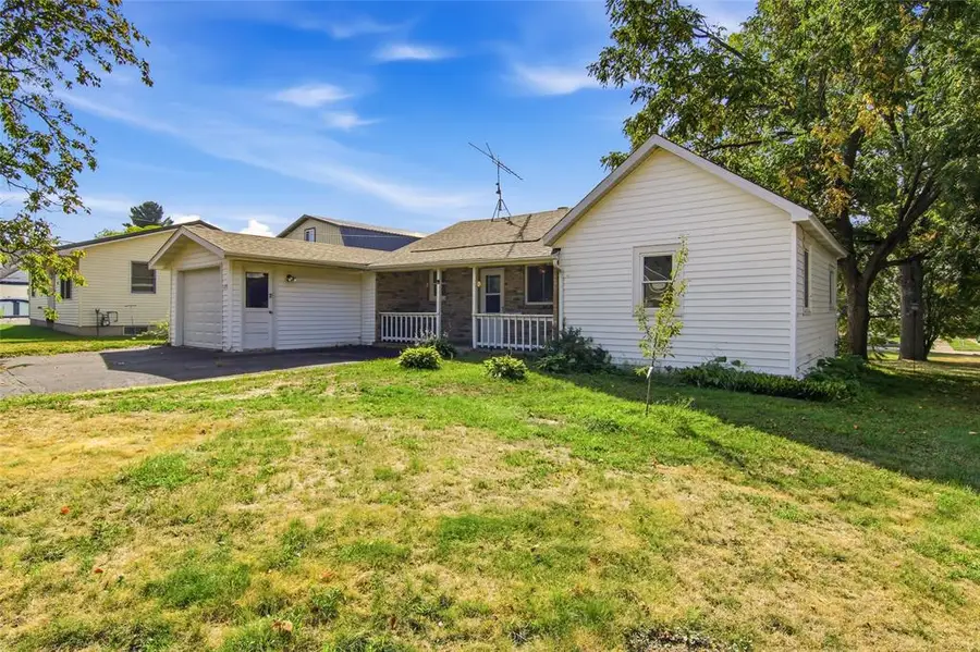 125 W Mills Street, Cadott, WI 54727 - #3