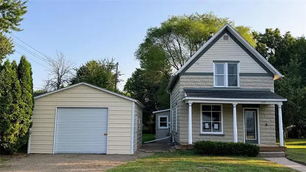 324 Mead Street, Eau Claire, WI 54703