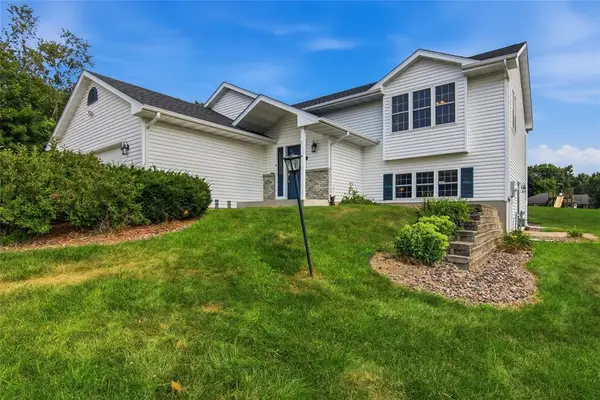 2115 Bordeaux Court, Eau Claire, WI 54703