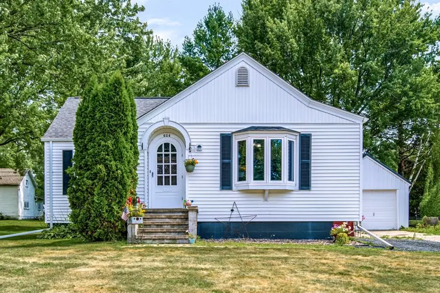 614 Park Avenue, Stanley, WI 54768 - #2