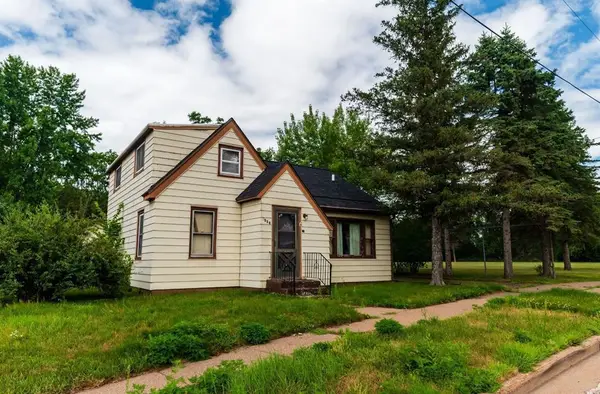 1520 9th Street, Eau Claire, WI 54703