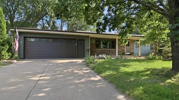 1819 Grandview Drive, Eau Claire, WI 54703