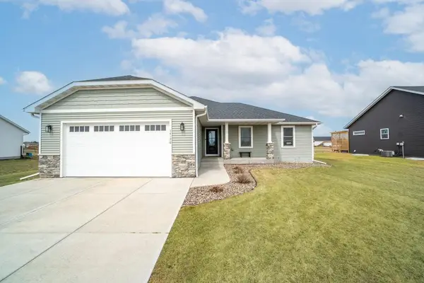 14176 41st Avenue, Chippewa Falls, WI 54729