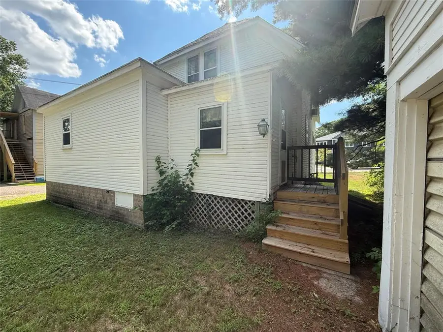2129 4th Street, Eau Claire, WI 54703 - #2