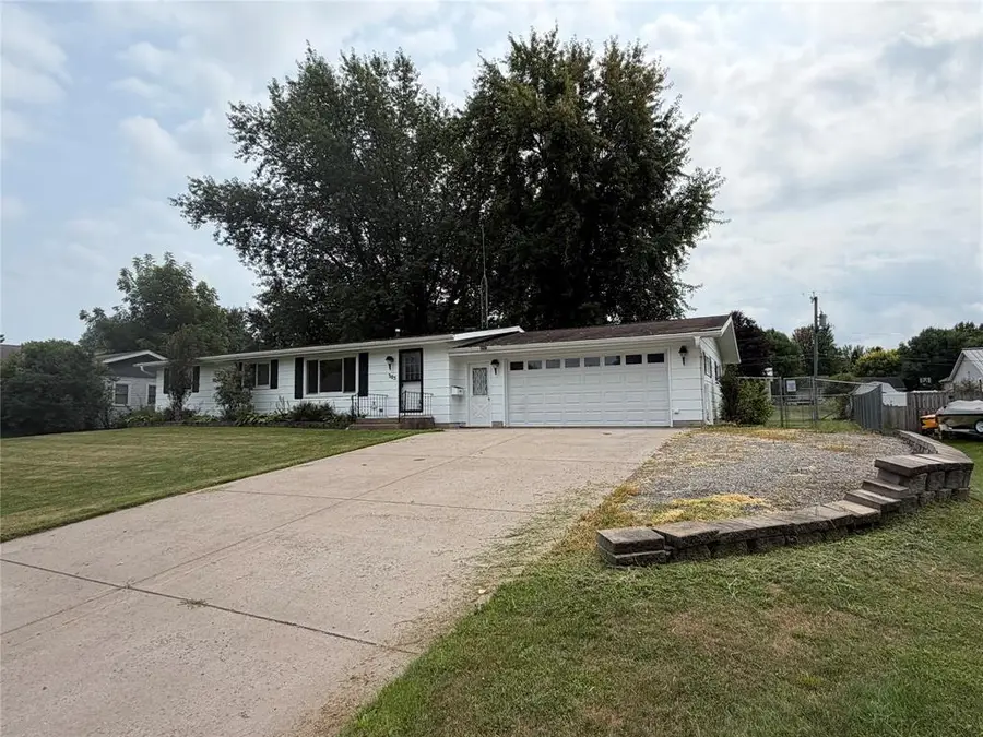 305 W Elm Street, Thorp, WI 54771 - #2