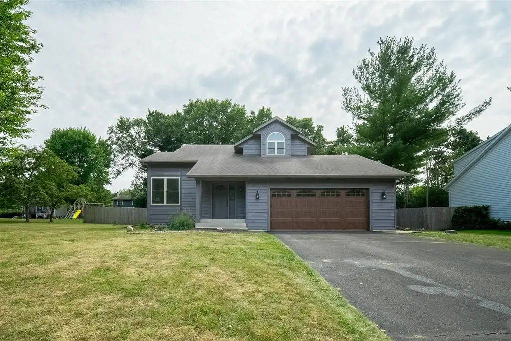 727 Rassbach Street, Eau Claire, WI 54701 - #1