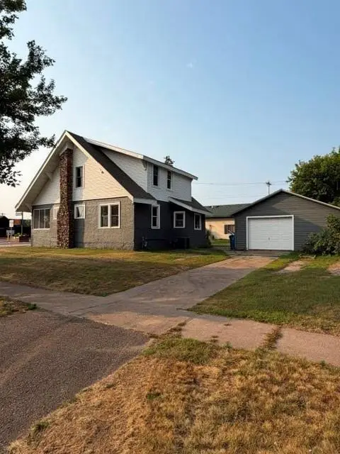 121 N River St, Spooner, WI 54801 - #1