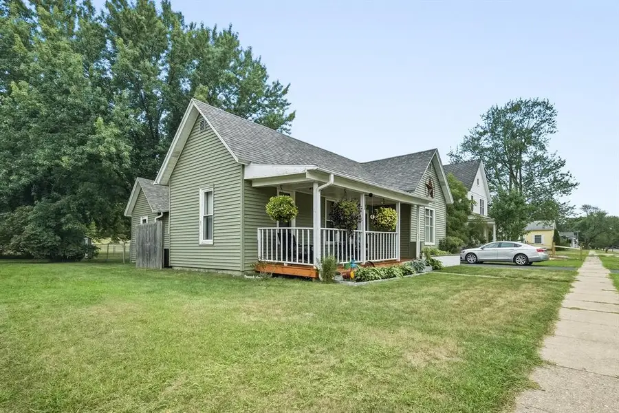 1619 Garfield Avenue, Madison, WI 54720 - #3