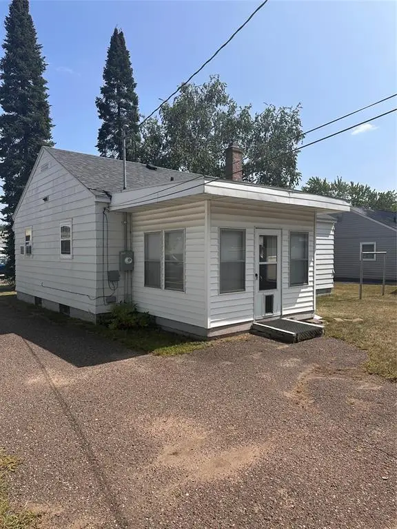 1518 Starr Avenue, Eau Claire, WI 54703