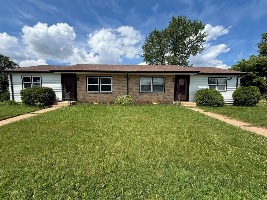 650-652 W MacArthur Avenue #1 & 2, Eau Claire, WI 54701 - #1