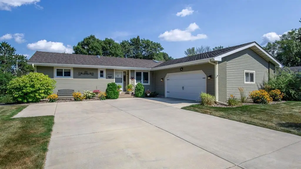 2229 Orchard Place, Eau Claire, WI 54703 - #1