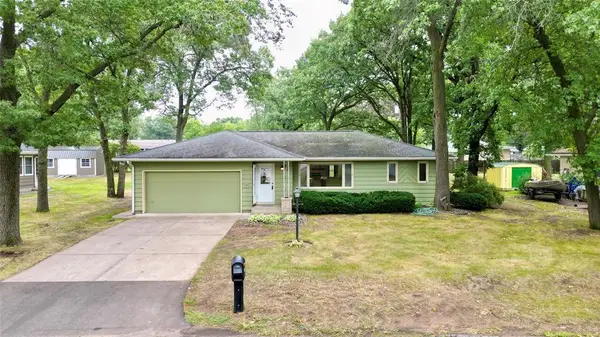 3045 Wedgewood Avenue, Eau Claire, WI 54703