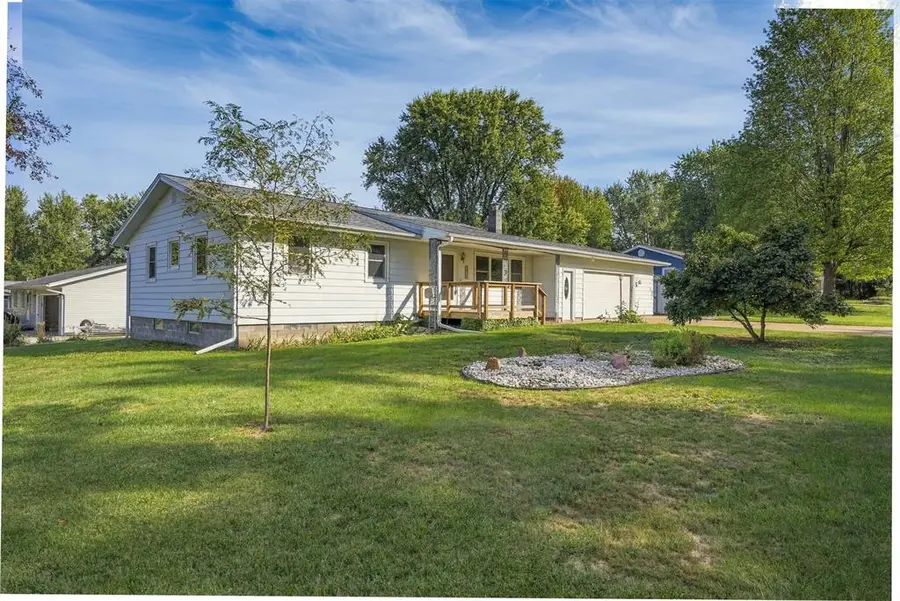 3025 Glenhaven Place, Eau Claire, WI 54703 - #2