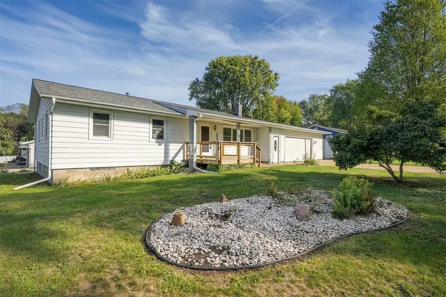 3025 Glenhaven Place, Eau Claire, WI 54703 - #3