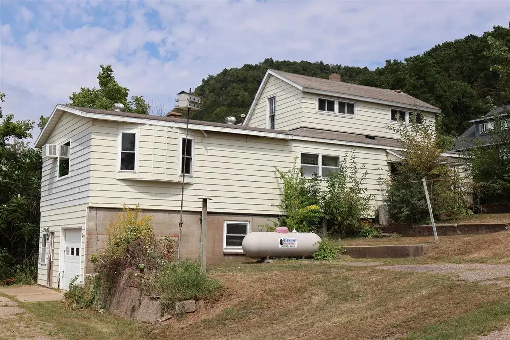 100 2nd Street, Alma, WI 54610 - #1