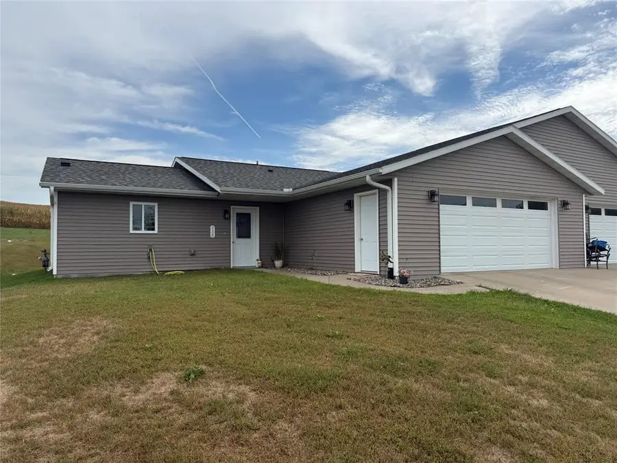 736 Truman Way, Arcadia, WI 54612 - #2