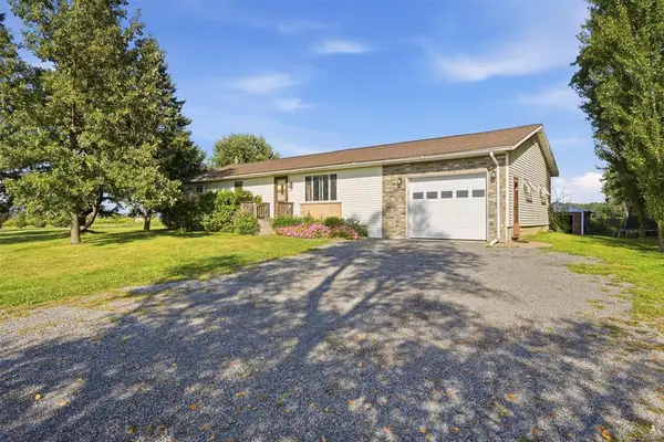 N16304 State Road 73, Thorp, WI 54771