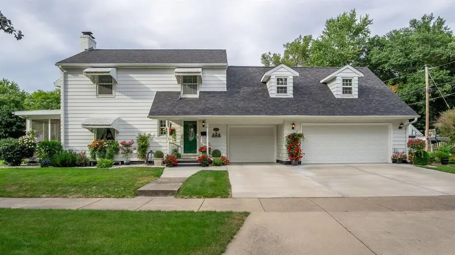 606 Gilbert Avenue, Eau Claire, WI 54701 - #2