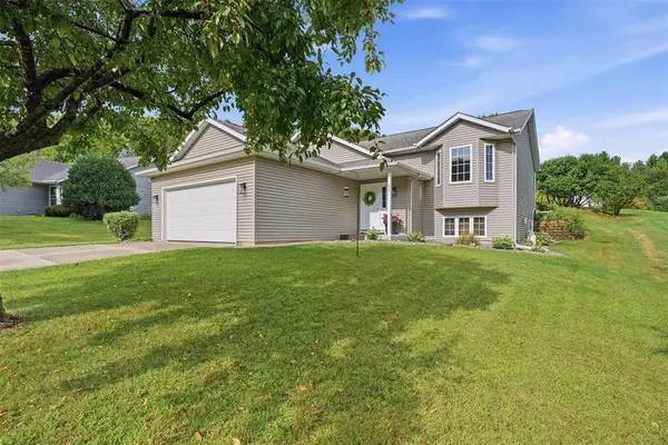 221 La Mans Lane, Eau Claire, WI 54703