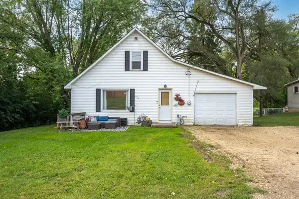 430 6th Avenue, Clear Lake, WI 54005