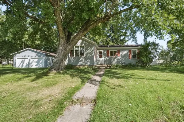 406 E Birch Street, Abbotsford, WI 54405