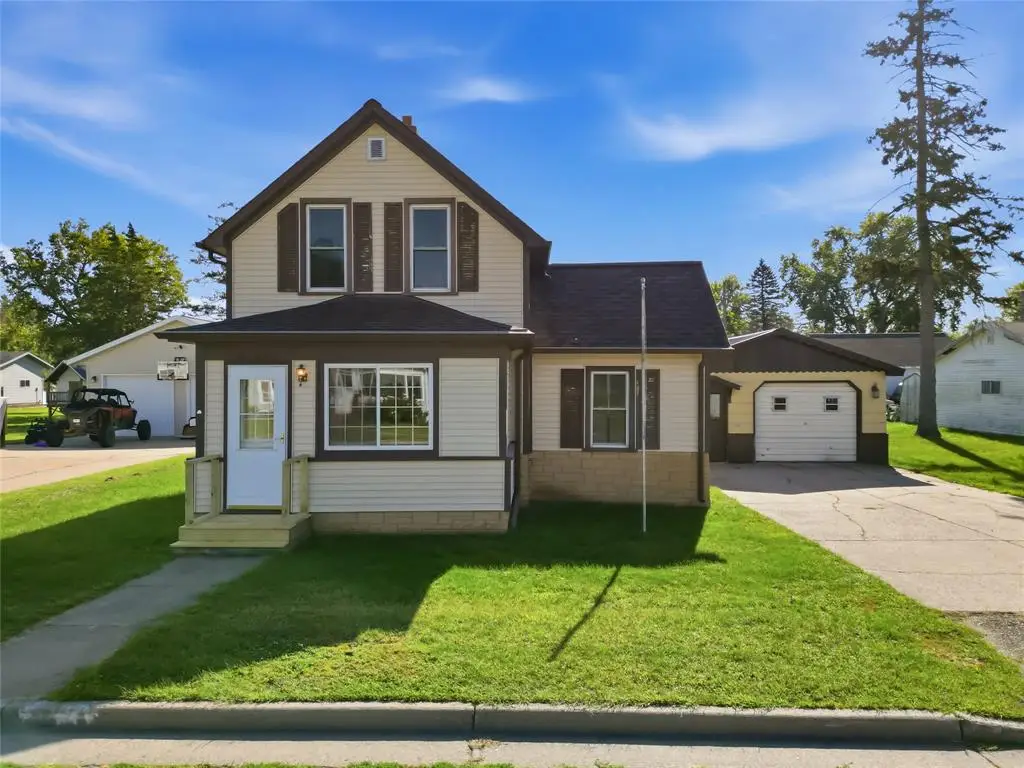 50476 S 2nd Street, Eleva, WI 54738 - #1