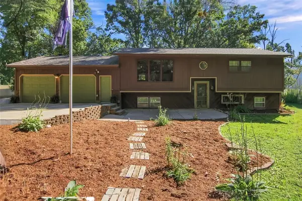 351 Pavelski Road, Eau Claire, WI 54703