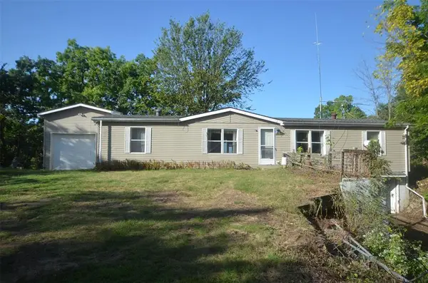 1090 375th Street, Maiden Rock, WI 54750