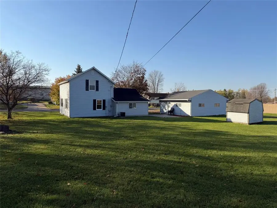 436 East Md Street, Cadott, WI 54727 - #3